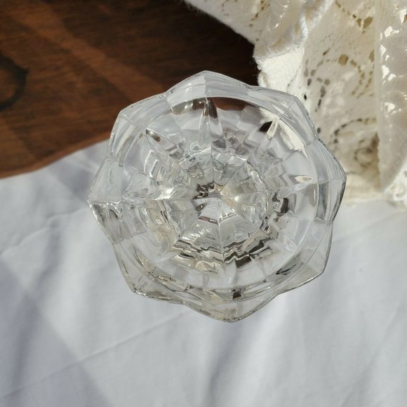 Mikasa Starlight Bud Vase 5" tulip shape clear tapered - Picture 8 of 9